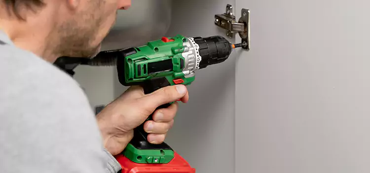 Commercial Door Hinge Repair Clearwater